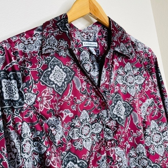 𝅺croft & Barrow NWOT Tapestry Button Down Blouse - Picture 4 of 11